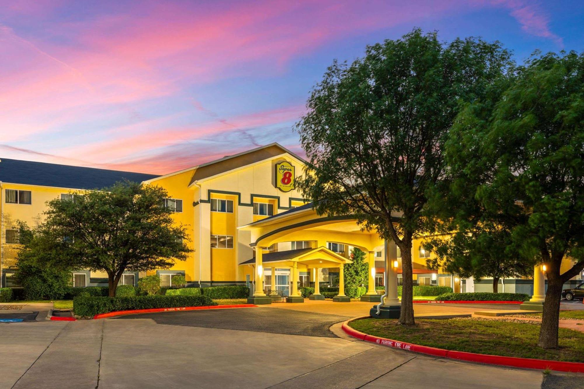 Super 8 By Wyndham Lubbock West Hotel Exterior foto
